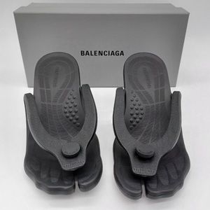 Balenciaga split toe flip flop heels